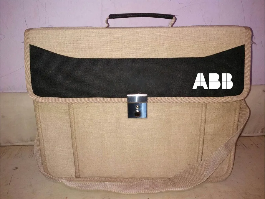 Jute laptop bag, black flap (JTE-25)